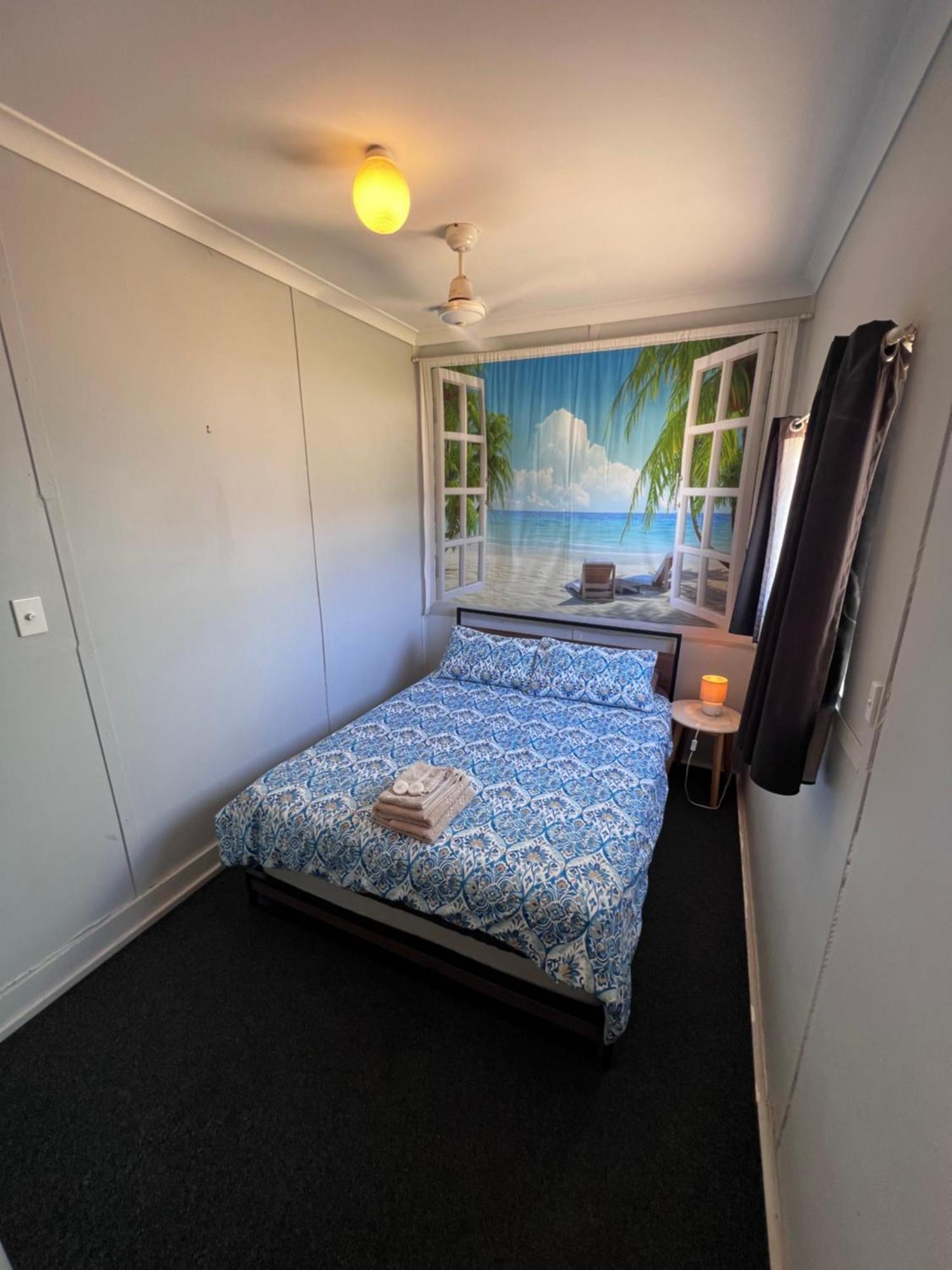 Shark Bay Apartment *