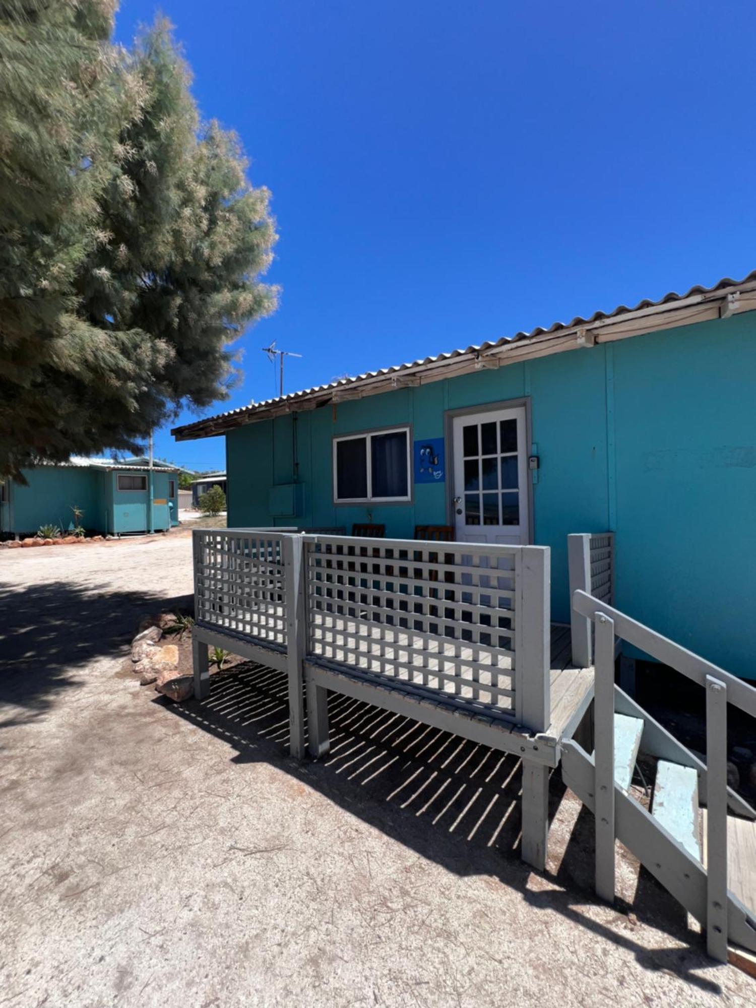 Shark Bay Apartment *